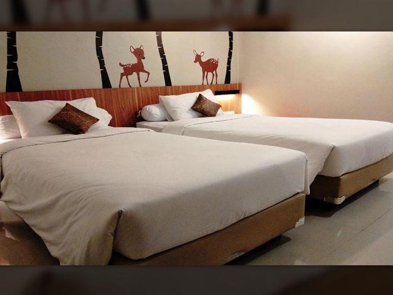 Front One Resort Magelang Ngoại thất bức ảnh