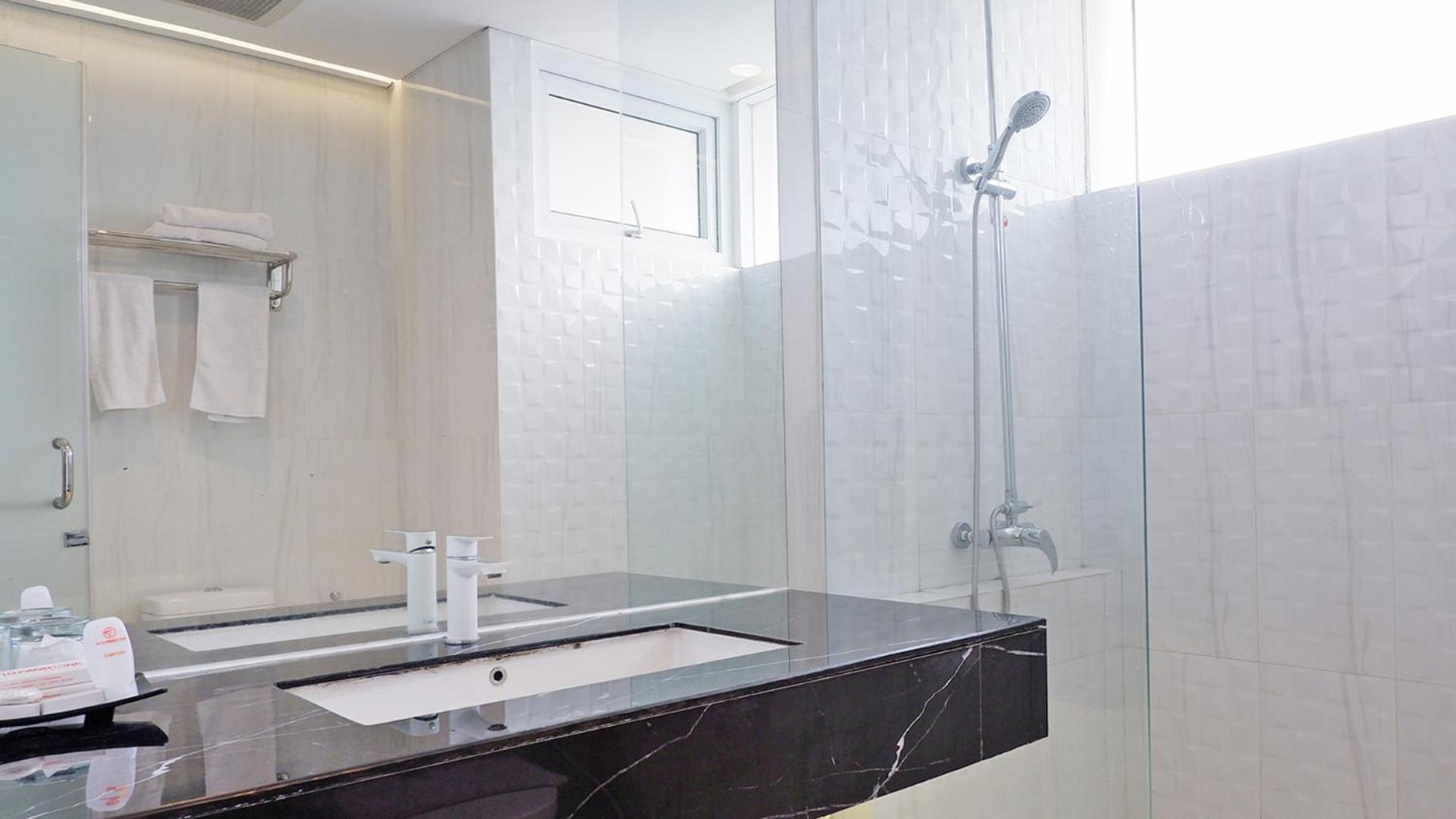 Front One Resort Magelang Ngoại thất bức ảnh
