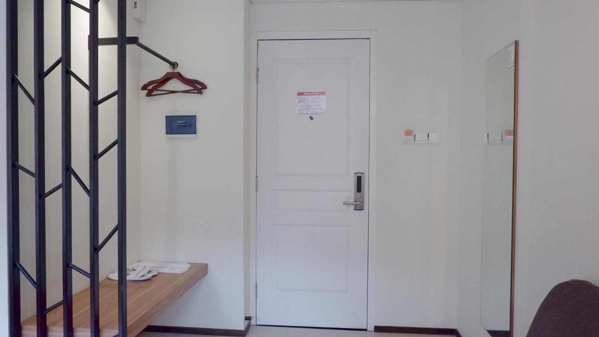 Front One Resort Magelang Ngoại thất bức ảnh